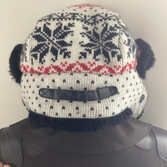 Barts Black and White Fluffy Winter Hat - Picture 5 of 6